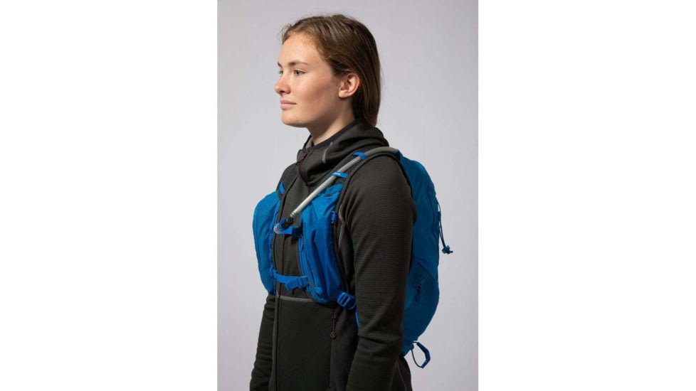 Montane Trailblazer 8 Daypack, Electric Blue, One Size, PTB08ELEO09