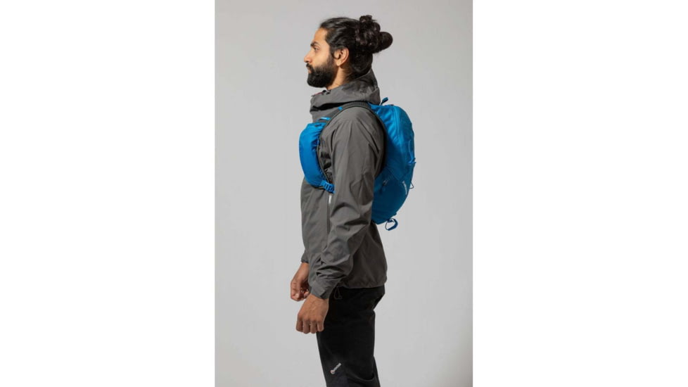 Montane Trailblazer 8 Daypack, Electric Blue, One Size, PTB08ELEO09
