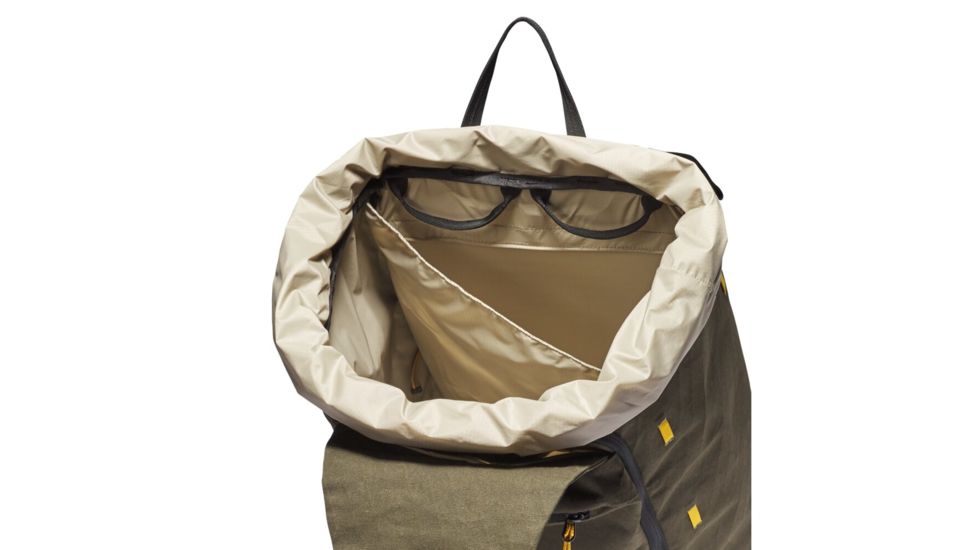 Mountain Hardwear Crag Wagon 45 Backpack, Dark Pine, Small/Medium, OU8116319-S/M