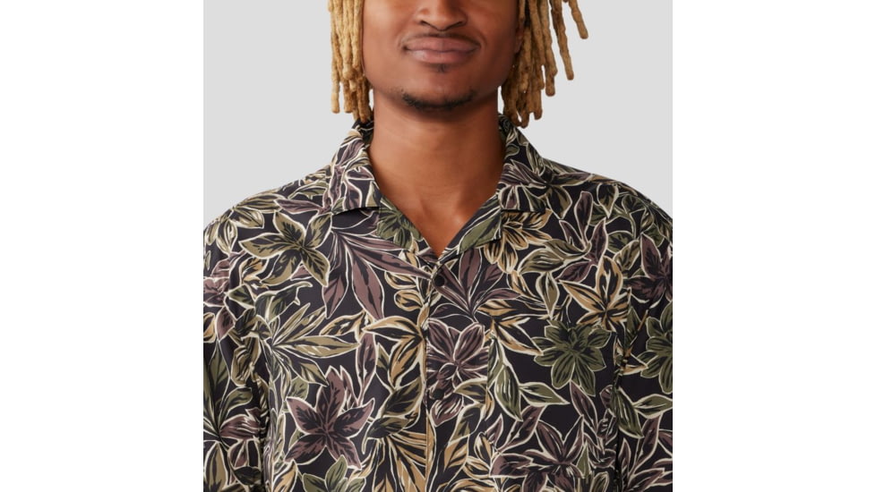 Mountain Hardwear Trail Sender Camp Shirt - Mens, Black Floral Print, Extra Large, 2075061010-XL
