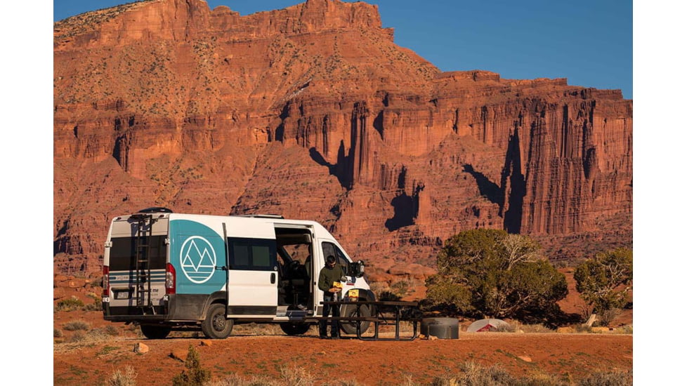 Mountain House Biscuits and Gravy, 3 Servings, 54487