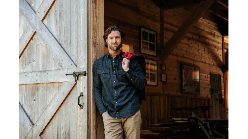 Mountain Khakis Austin Denim Shirt Relaxed Fit - Mens, Medium Wash, L, M12403MEDIUM WASHL