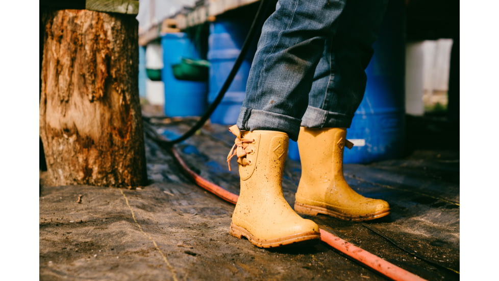 Muck Boots Originals Pull On Mid Boots - Womens, Sunflower, 10, OMW-800-YLW-100