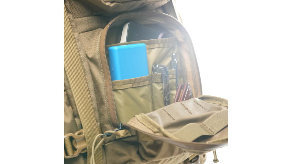 Mystery Ranch Blitz 35 Daypack, Coyote, Small/Medium, 112772-215-25