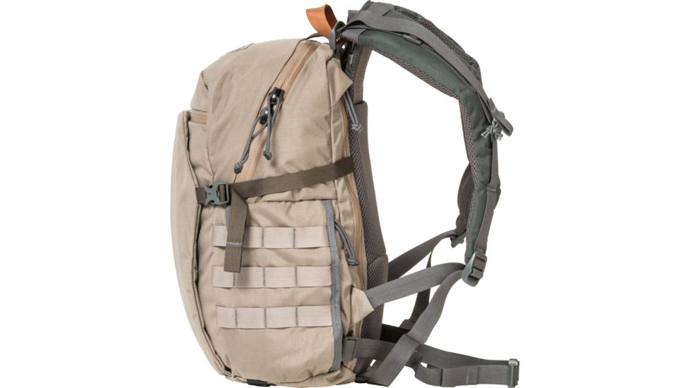 Mystery Ranch Crest Mountain Daypack, for Women's, 23 L, Stone, Small 01-10-102366