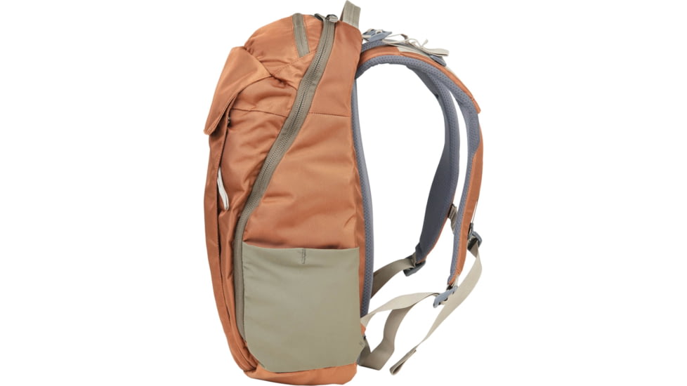 Mystery Ranch District 24 Bag, Tigers Eye, One Size, 112770-212-01-OS