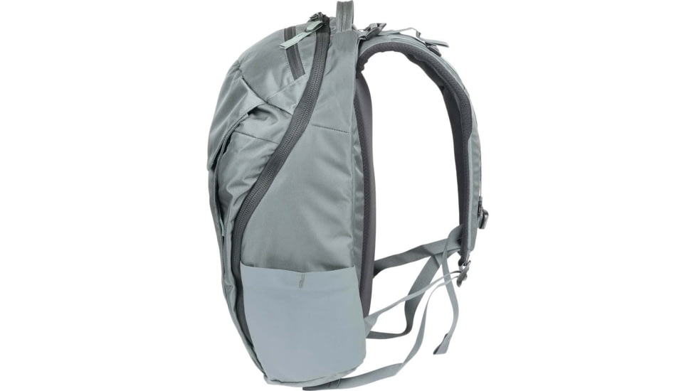 Mystery Ranch District 24 Pack, Mineral Gray, One Size, 112770-021-00