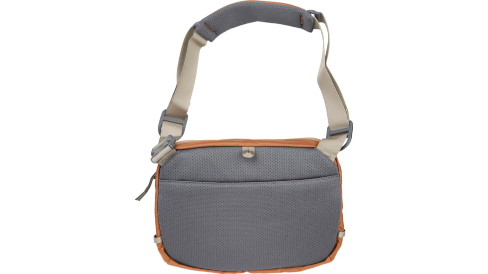 Mystery Ranch District 8 Bag, Fox, One Size, 112768-213-00-OS