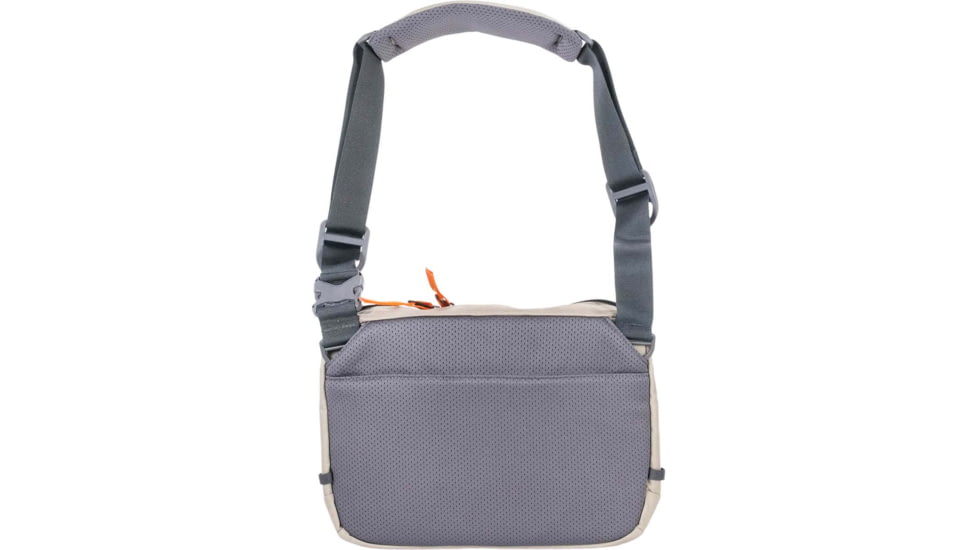 Mystery Ranch District 8 Pack, Hummus, One Size, 112768-250-00