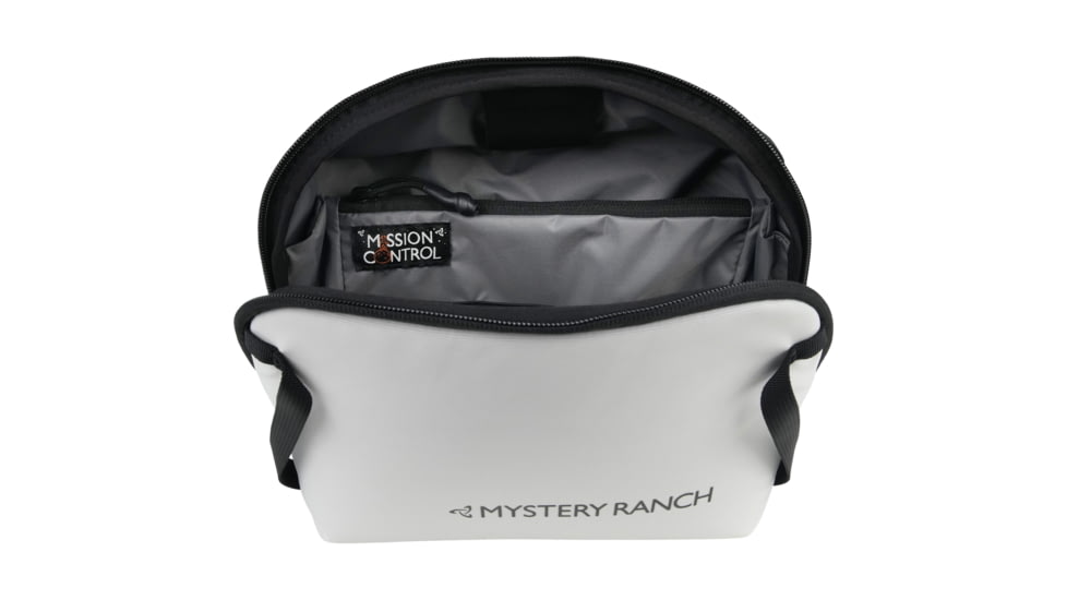 Mystery Ranch Mission Control 155 cu-ins Backpack, M, White, 113069-100-00