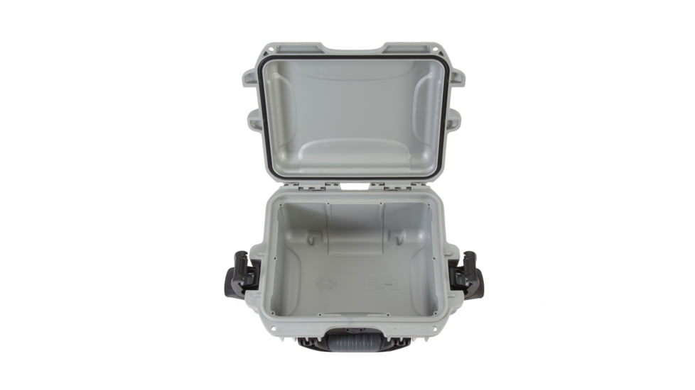 Nanuk 905 Hard Plastic Case, Silver, Small, 905S-000SV-0A0