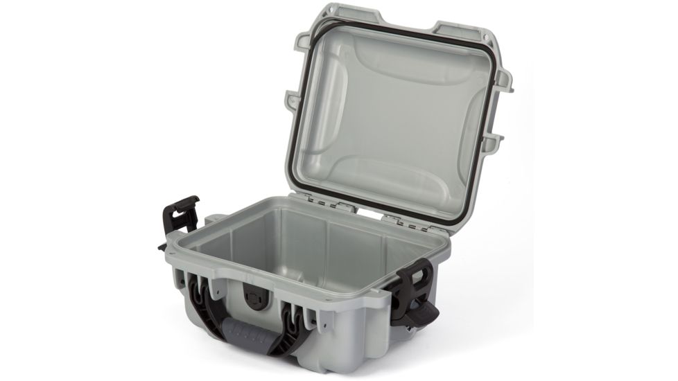 Nanuk 905 Protective Hard Case, 12.5in, Silver, 905S-000SV-0A0