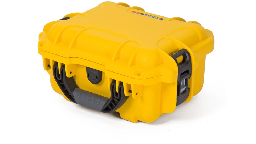 Nanuk 905 Water/Crush Proof Case w/Padded Divider - Yellow, 905S-020YL-0A0