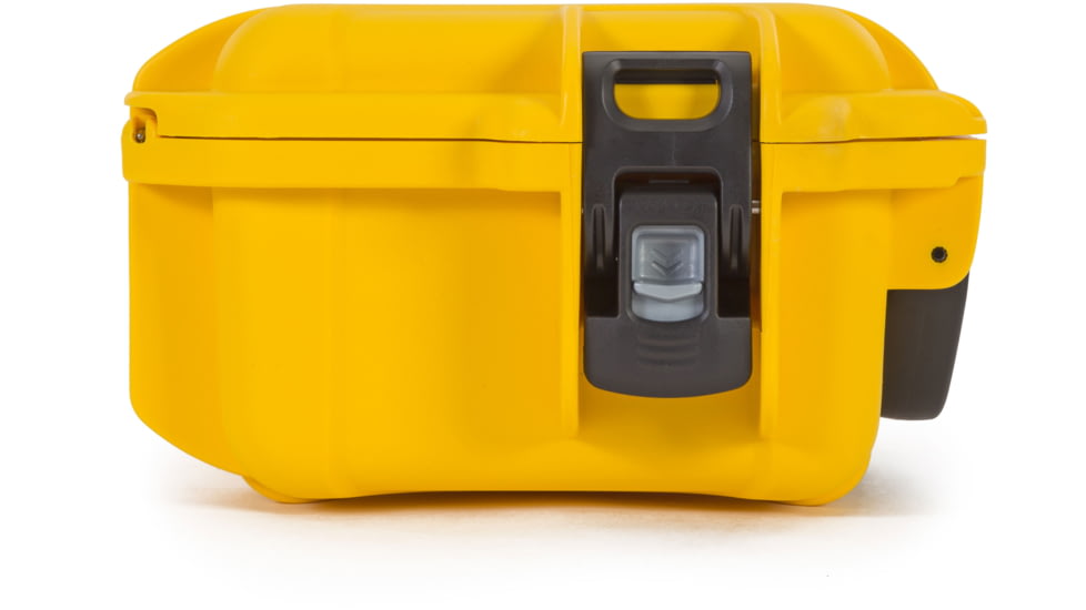 Nanuk 905 Water/Crush Proof Case w/Padded Divider - Yellow, 905S-020YL-0A0