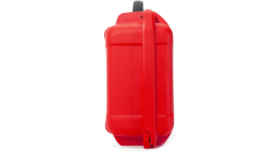 Nanuk 920 Case Empty with First Aid Logo, Red, 920S-000RD-PA0-FSA01