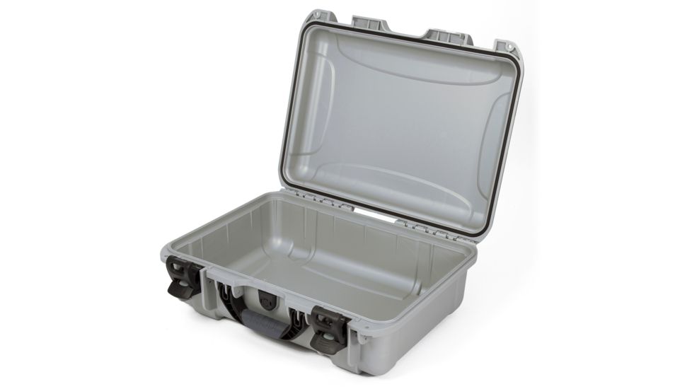 Nanuk 925 Case - Silver, 925S-000SV-0A0
