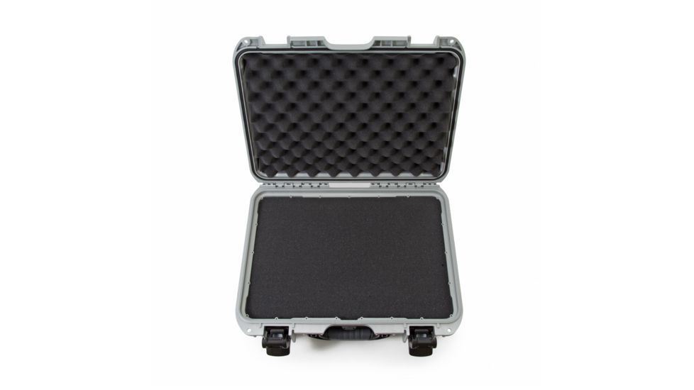 Nanuk 925 Water/Crush Proof Case - Silver, 925S-010SV-0A0