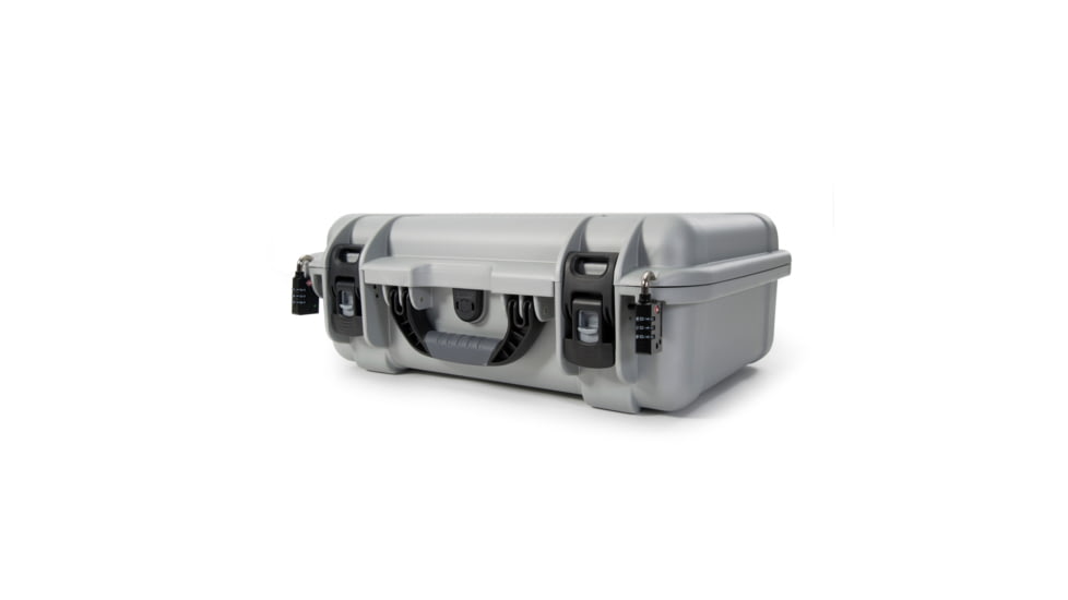 Nanuk 925 Water/Crush Proof Case - Silver, 925S-010SV-0A0
