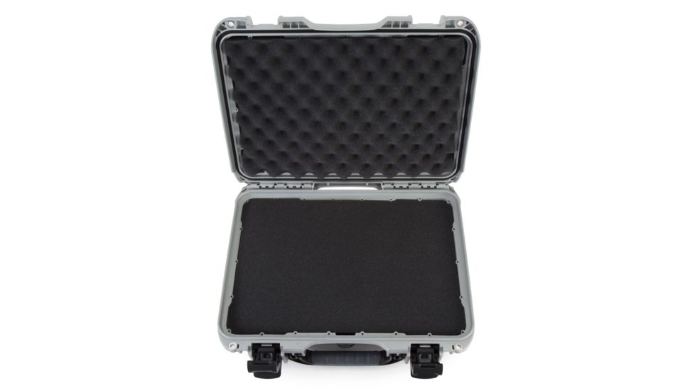 Nanuk 926 Hard Case w/ Foam, Silver, 923S-011SV-0A0