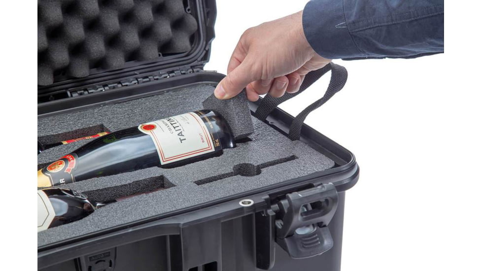 Nanuk 938 Case with Foam Insert for 6 Wine Bottles, Black, 938S-080BK-0A0-19365