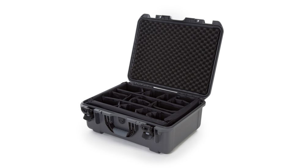 Nanuk 940 Case w/padded divider - Graphite, 940S-020GP-0A0