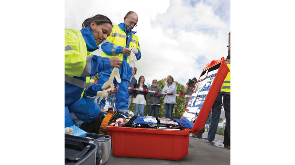 Nanuk 940 Case w/padded divider - Orange, 940S-020OR-0A0