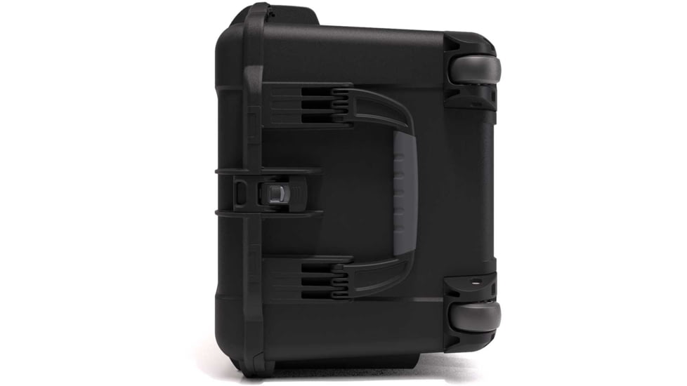 Nanuk 965 Case with Padded Divider, Black, 965S-020BK-0A0