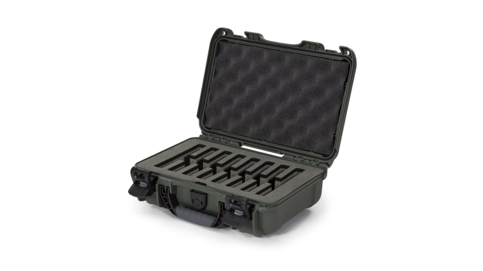 Nanuk Case 909 w/foam insert for 8 Knives, Olive, Small, 909S-080OL-0A0-19327