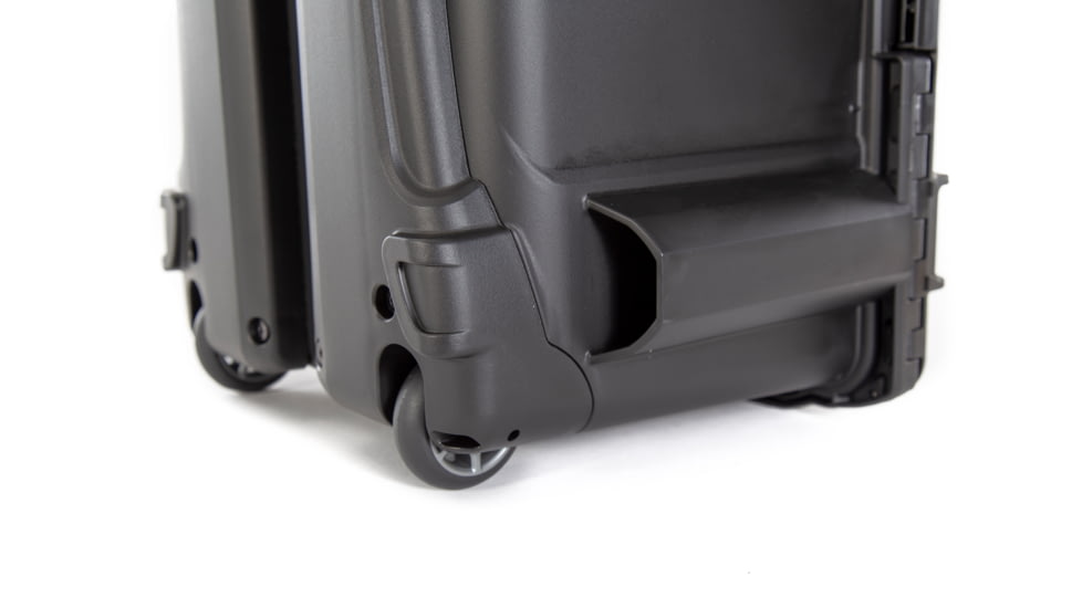 Nanuk Case 938 w/padded divider, Black, Large, 938S-020BK-0A0