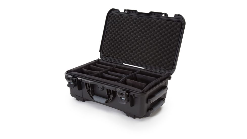 Nanuk 935 Protective Hard Case w/ Padded Divider, 22in, Black, 935S-020BK-0A0