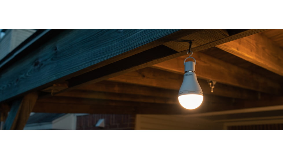Nebo Smart Bulb Power Bank Flashlight, Soft White, 850 Lumens, NEB-ARE-0003