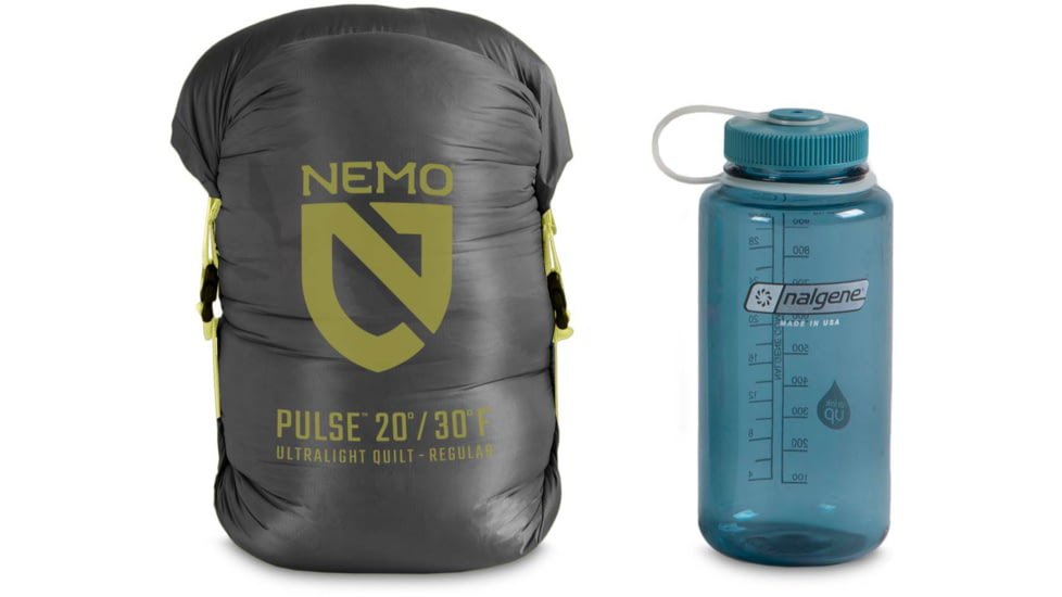 NEMO Equipment Pulse UL Quilt 20/30F Regular Endless Promise Sleeping Bag, Birch Bud / Goodnight Gray, Regular, 811666036162