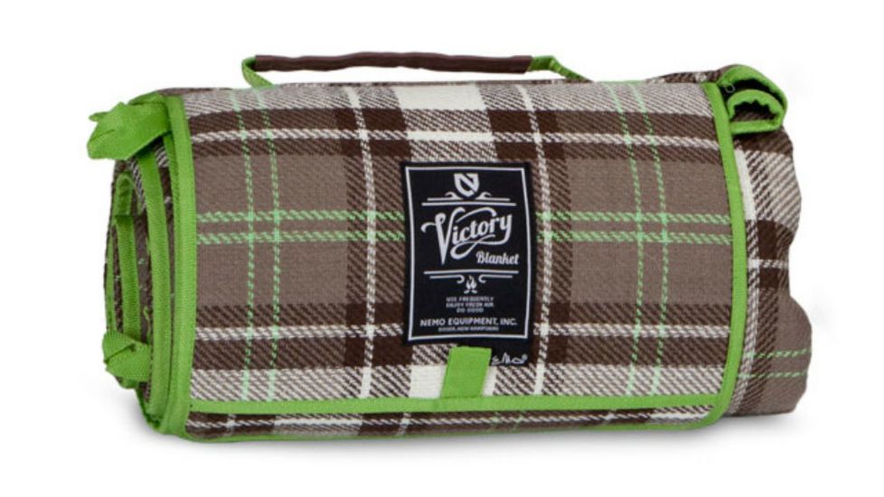 Victory Blanket 2P