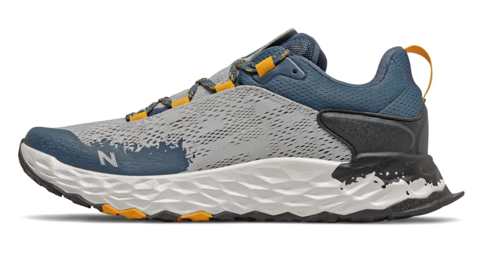 New Balance Fresh Foam Hierro V5 Trailrunning Shoes - Mens, Light Aluminum/Chromatic Yellow, 9.5 US, MTHIERG5 D 095