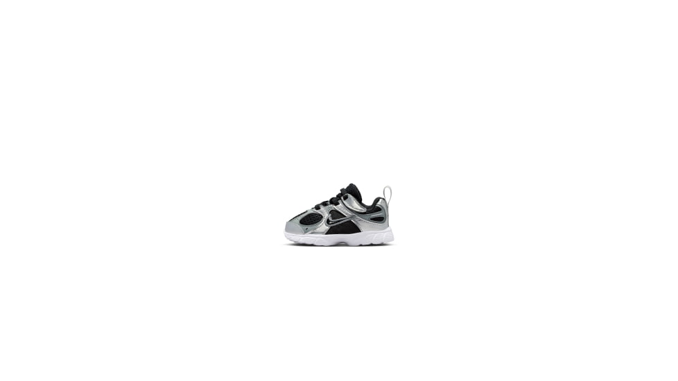 Nike Nike V5 RNR Baby/Toddler Shoes in Black HQ6413-001, Black, 7C, unisex, 1015765208-00198484340986
