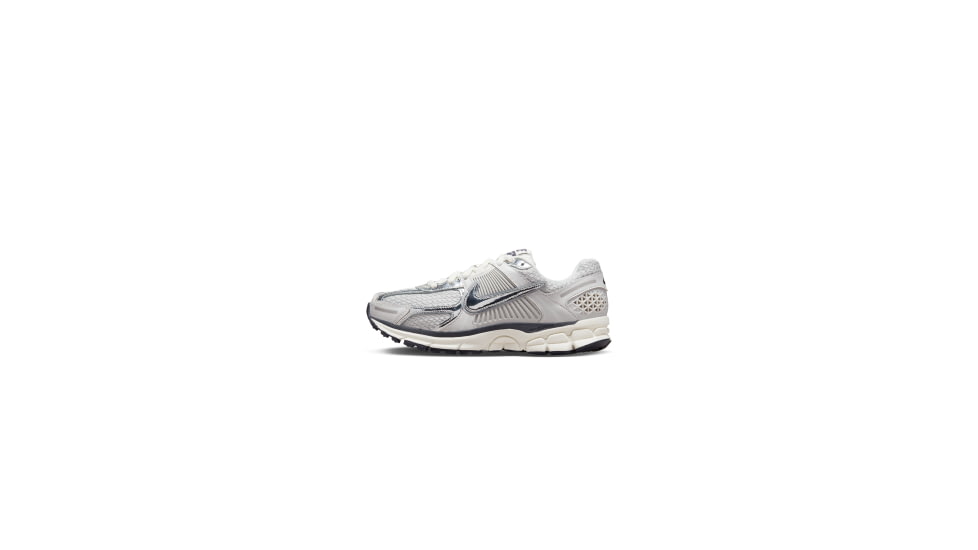 Nike Nike Womens Zoom Vomero 5 Shoes in Grey FD0884-025, Grey, 6, female, 1010130844-00196604822589