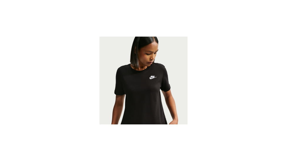 Nike Womens Nike Sportswear T-Shirt in Black DX7902-010, Black, XS, female, 1003839605-00196153998964