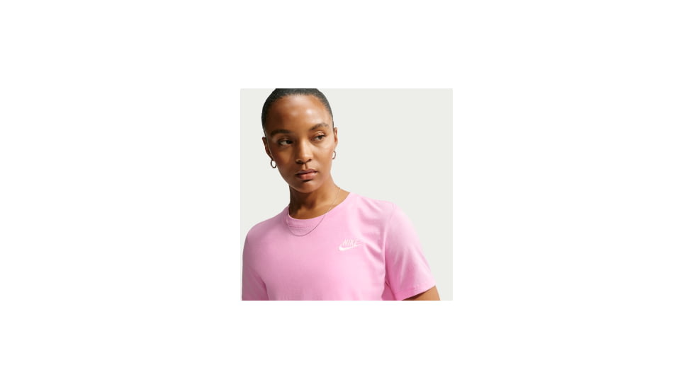 Nike Womens Nike Sportswear T-Shirt in Pink DX7902-621, Pink, L, female, 1015952424-00198962757503