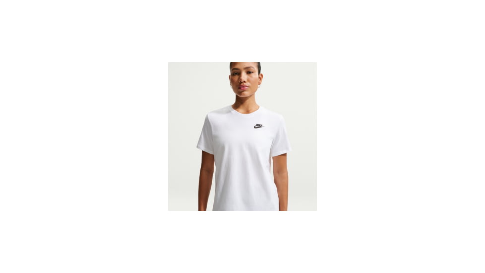 Nike Womens Nike Sportswear T-Shirt in White DX7902-100, White, 2XL, female, 1003839861-00196153999138