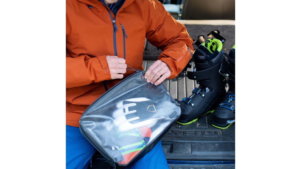 Nite Ize Runoff Waterproof Packing Cube - ROCM-09-R8