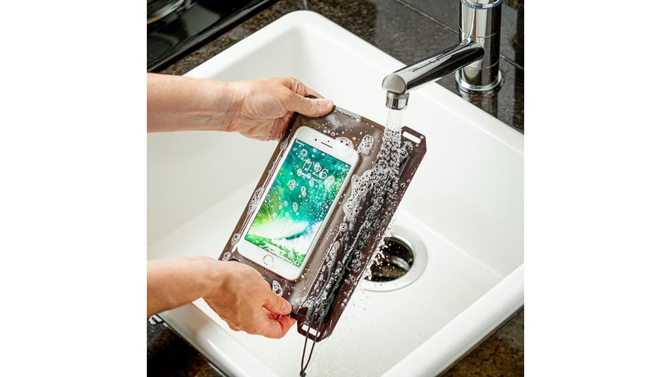 Nite Ize RunOff Waterproof Small Travel Pouch, Charcoal, Small, ROFS-09-R3