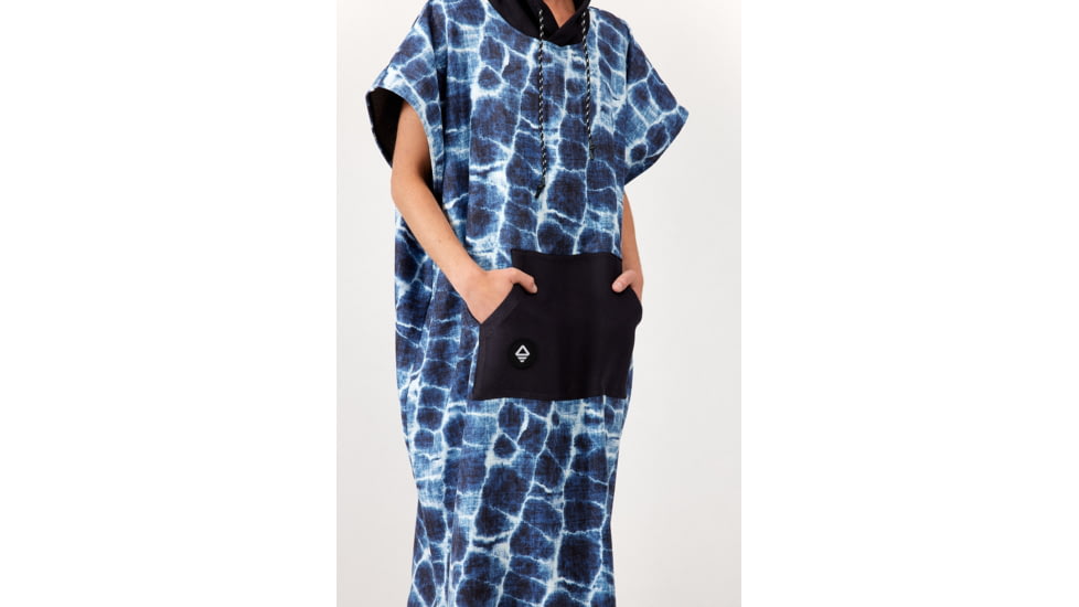 Nomadix Changing Poncho, Agua Blue, Extra Small, GCP-AGUA-101