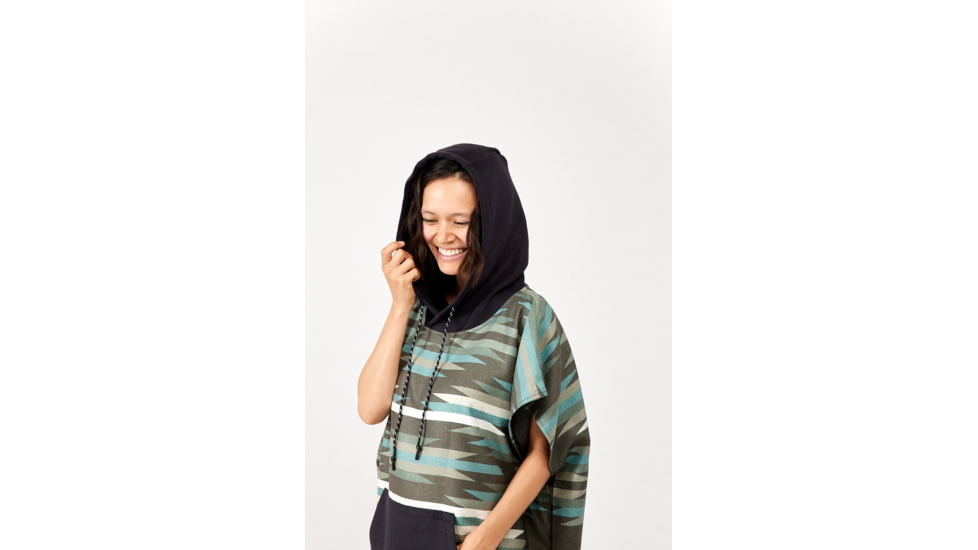 Nomadix Changing Poncho, Jackson Green, Meduim/Large, CP-UNTA-108