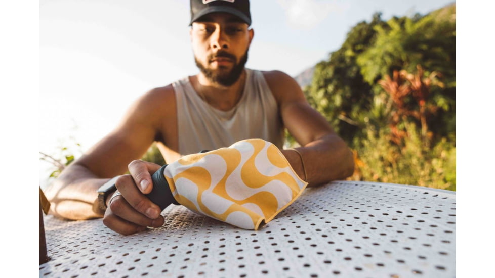 Nomadix Tiny Towel, Copacabana Mango, 10inx10in, TT15-COPA-101
