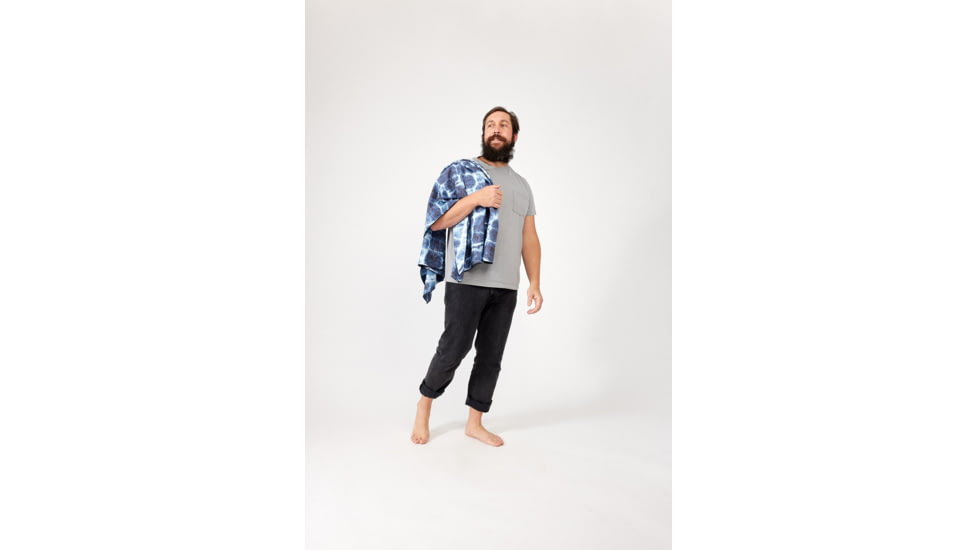 Nomadix Ultralight Towel, Agua Blue, One Size, PKXL-AGUA-001
