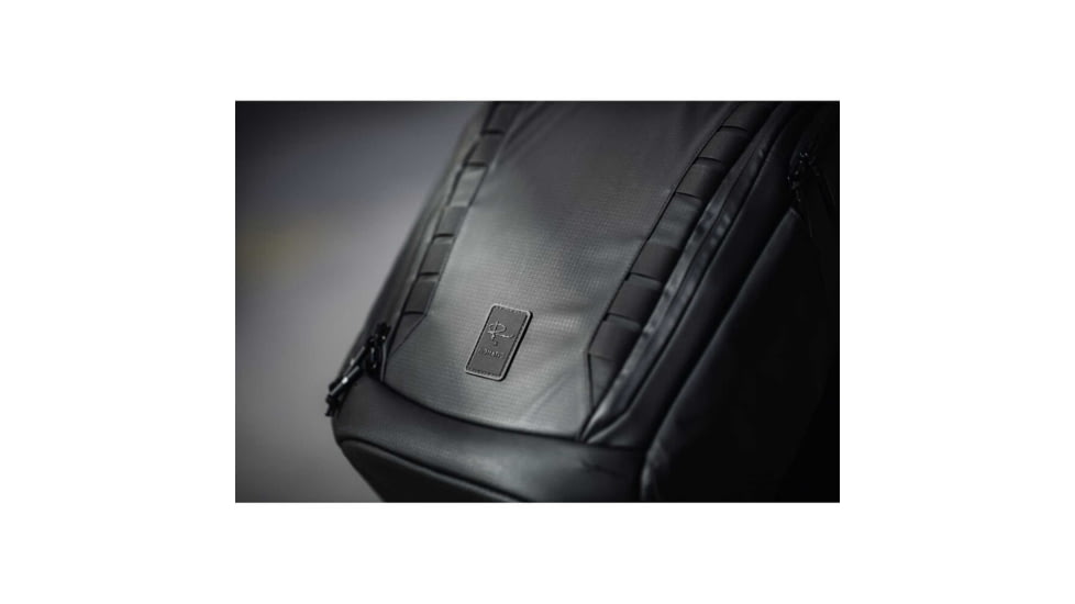 NOMATIC McKinnon 25L Camera Pack w/ Ladder, 1 Large Cube, Black, PMP1LC-BLK-01