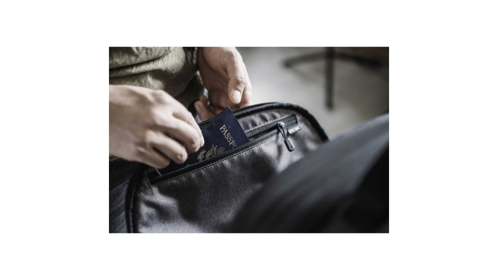 NOMATIC Navigator Carry-On, 37L, Black, 37L, NVCO37-BLK-01