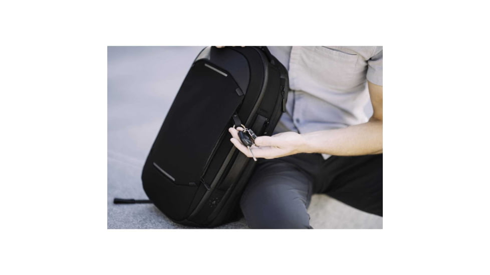 NOMATIC Navigator Pack, 15L, Black, 15L, NVBP15-BLK-01