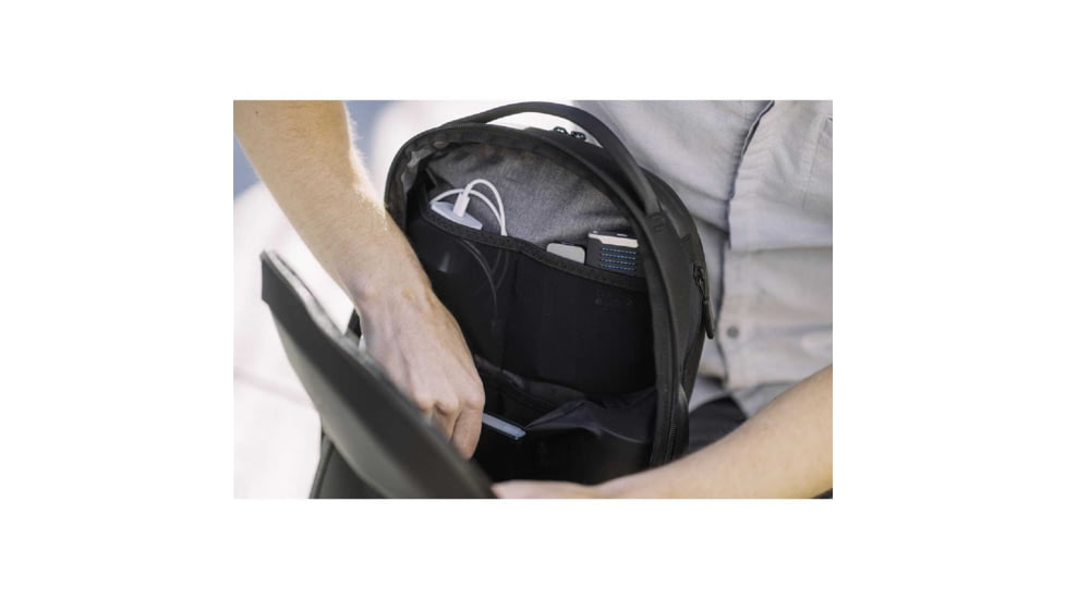 NOMATIC Navigator Pack, 15L, Black, 15L, NVBP15-BLK-01