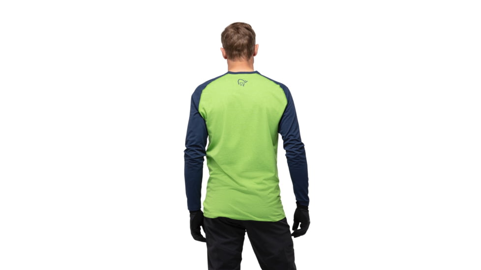 Norrona Fjr Equaliser Lightweight Long Sleeve - Mens, Foliage/Indigo Night, Extra Large, 7042698437280